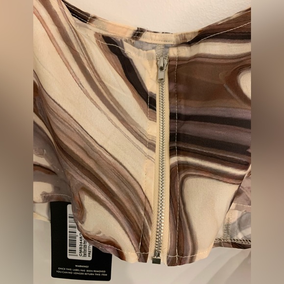 PrettyLittle Thing cropped top. Part of matching set. Size 8. - Picture 3 of 7